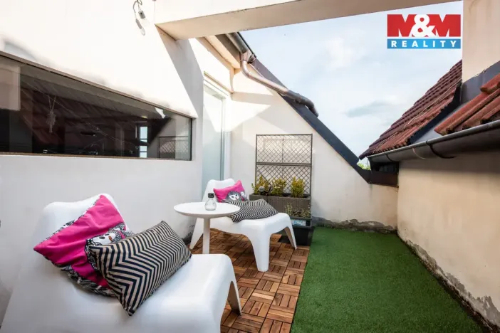 Pronájem bytu 5+kk, Hradec Králové, Velké náměstí, 112 m2