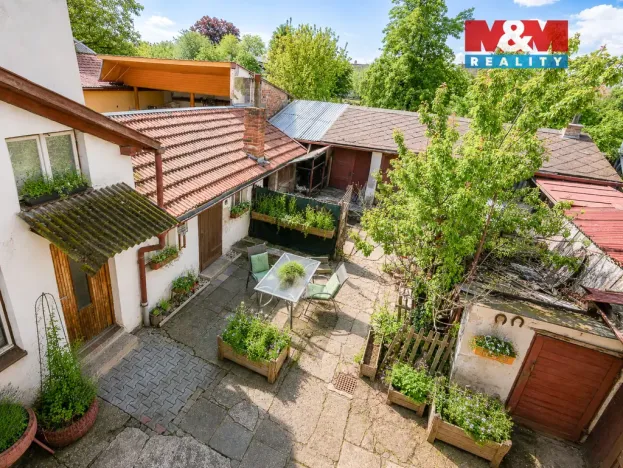 Prodej rodinného domu, Zásmuky, Kmochovo nám., 120 m2