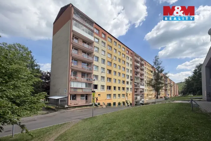Prodej bytu 1+kk, Most, K. H. Borovského, 27 m2
