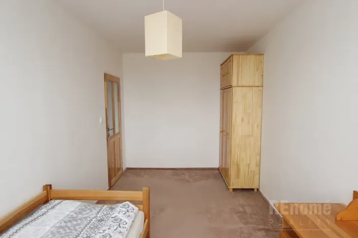 Pronájem bytu 3+1, Praha - Petrovice, Frostova, 78 m2