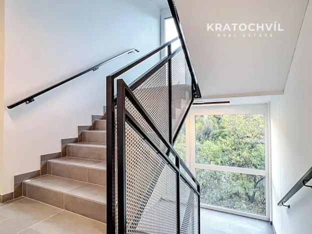 Pronájem bytu 2+kk, Praha - Michle, U plynárny, 58 m2