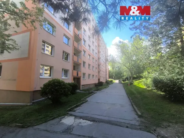 Pronájem bytu 1+1, Ústí nad Labem, Peškova, 37 m2