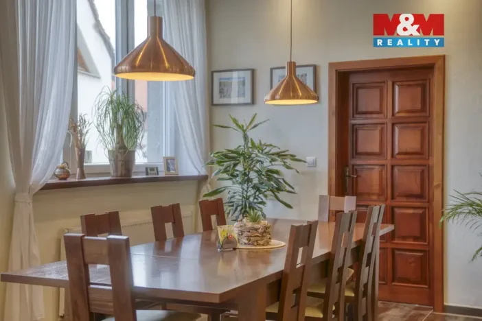 Prodej činžovního domu, Chodová Planá, Pivovarská, 379 m2