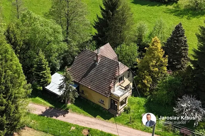 Prodej rodinného domu, Pecka, 117 m2