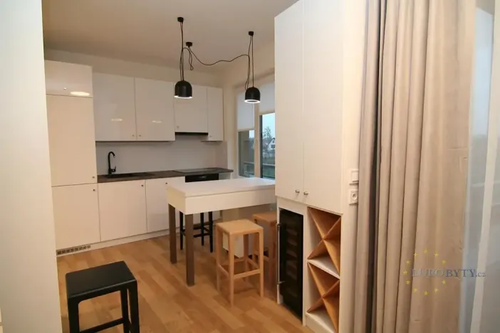 Pronájem bytu 2+kk, Praha - Kamýk, Kramperova, 64 m2