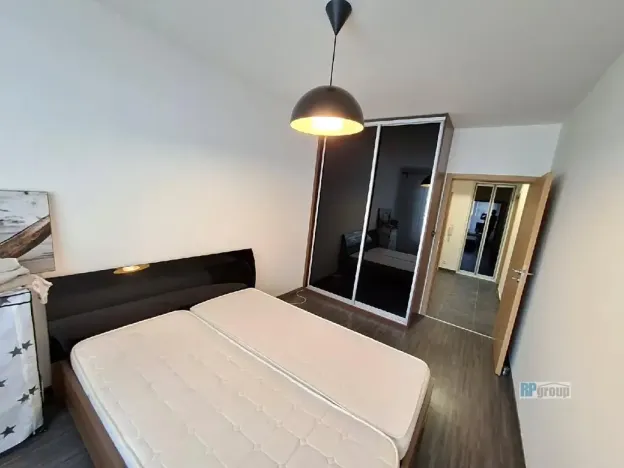 Pronájem bytu 2+kk, Praha - Vysočany, Kabešova, 53 m2