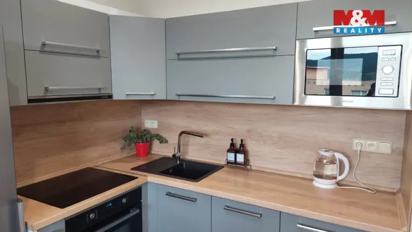 Pronájem bytu 1+1, Děčín - Děčín VI-Letná, U Tvrze, 36 m2