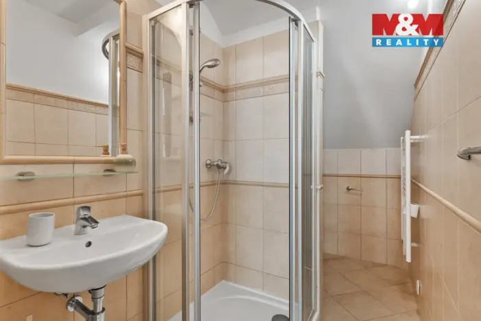 Prodej ubytování, Albrechtice v Jizerských horách, 215 m2