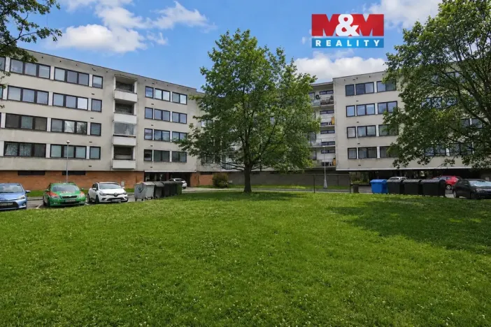 Pronájem bytu 1+kk, Hradec Králové - Nový Hradec Králové, Mrštíkova, 36 m2