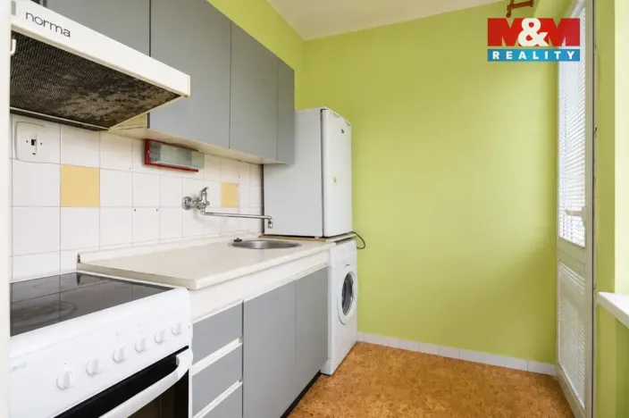 Pronájem bytu 1+kk, Hradec Králové - Nový Hradec Králové, Mrštíkova, 36 m2