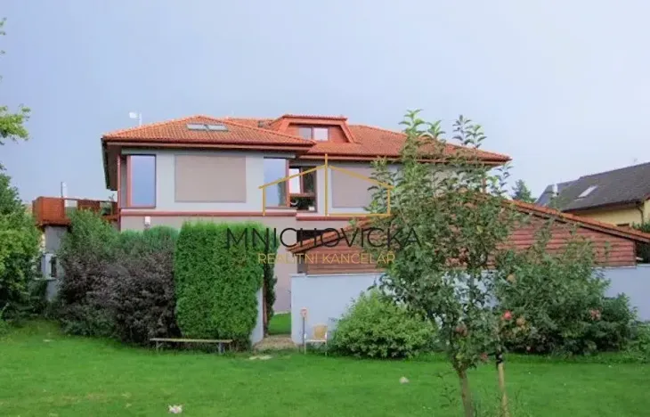 Prodej rodinného domu, Praha - Kolovraty, V Tehovičkách, 521 m2