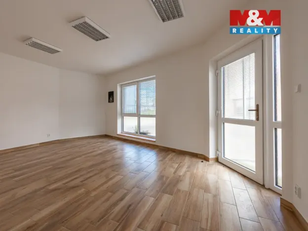 Pronájem skladu, Postupice - Milovanice, 212 m2