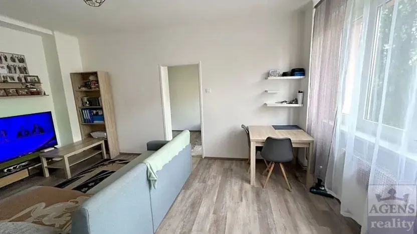 Pronájem bytu 2+kk, Praha - Krč, Krchlebská, 40 m2
