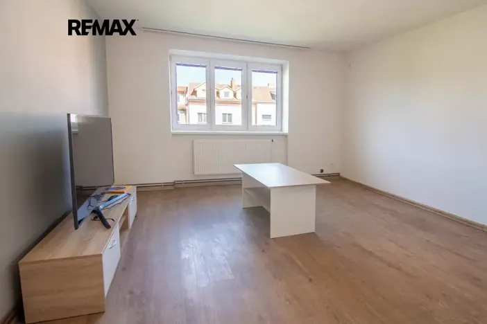 Pronájem bytu 2+1, Břeclav, Olbrachtova, 67 m2
