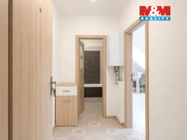 Prodej bytu 3+kk, Břežany II, 85 m2