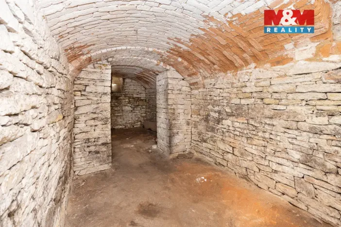 Prodej rodinného domu, Moravany - Turov, 330 m2