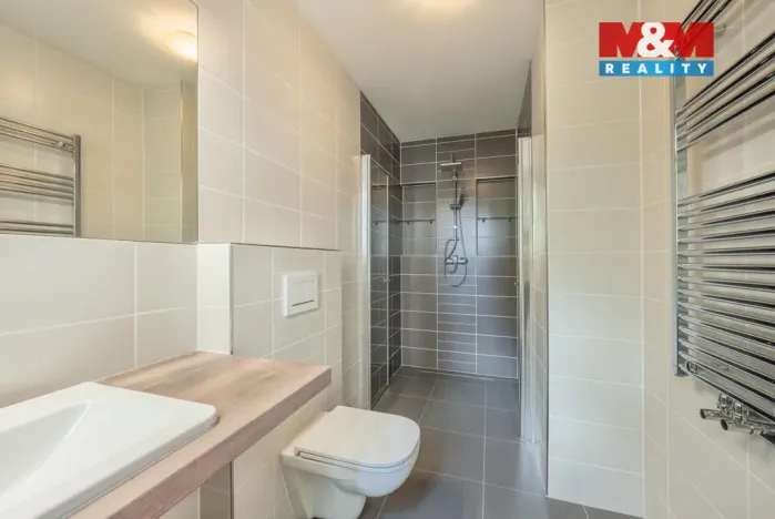 Prodej rodinného domu, Praha - Suchdol, K Roztokům, 160 m2