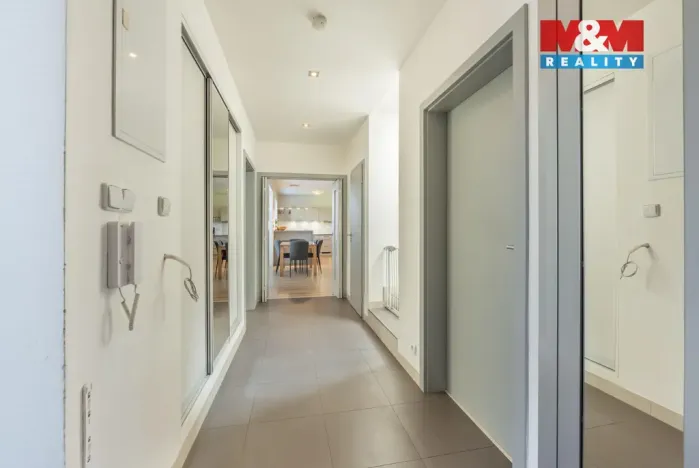 Prodej rodinného domu, Praha - Suchdol, K Roztokům, 160 m2