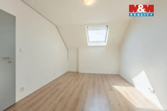 Prodej rodinného domu, Praha - Suchdol, K Roztokům, 160 m2