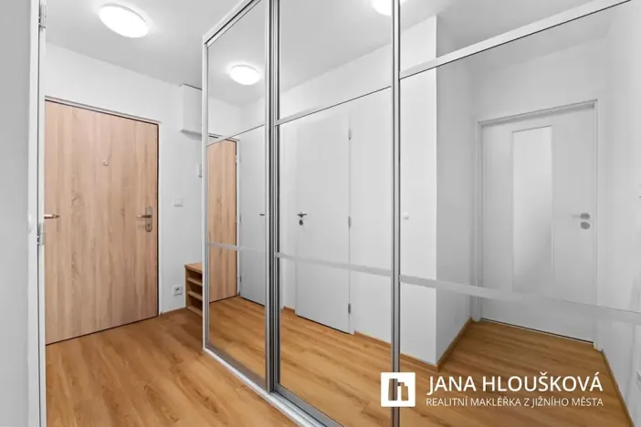 Prodej bytu 2+kk, Praha - Háje, Steinerova, 42 m2