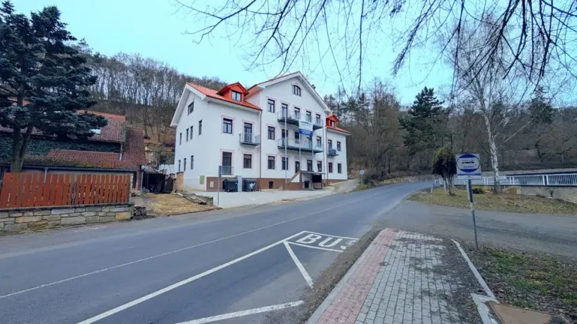 Pronájem bytu 3+kk, Peruc, U Koupaliště, 73 m2
