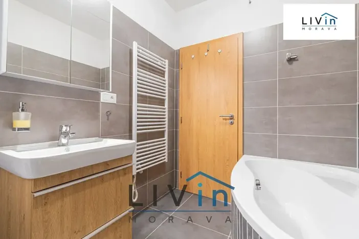 Pronájem bytu 2+kk, Olomouc, Loudova, 60 m2