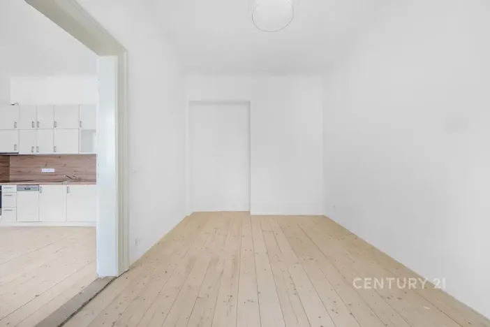 Pronájem bytu 2+kk, Praha - Nusle, Sezimova, 51 m2