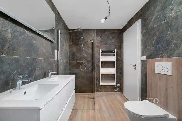 Prodej bytu 2+1, Brno, Kosatcová, 80 m2