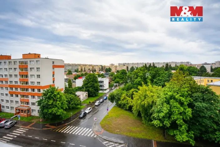 Prodej bytu 3+1, Praha - Prosek, Lovosická, 66 m2
