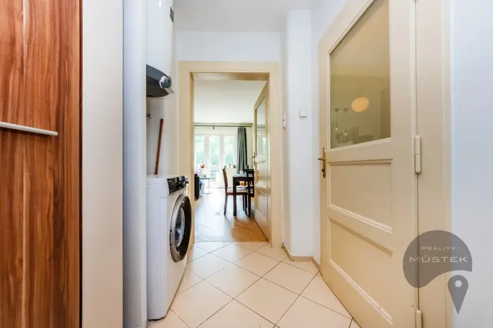 Prodej bytu 2+kk, Praha - Libeň, Střížkovská, 44 m2