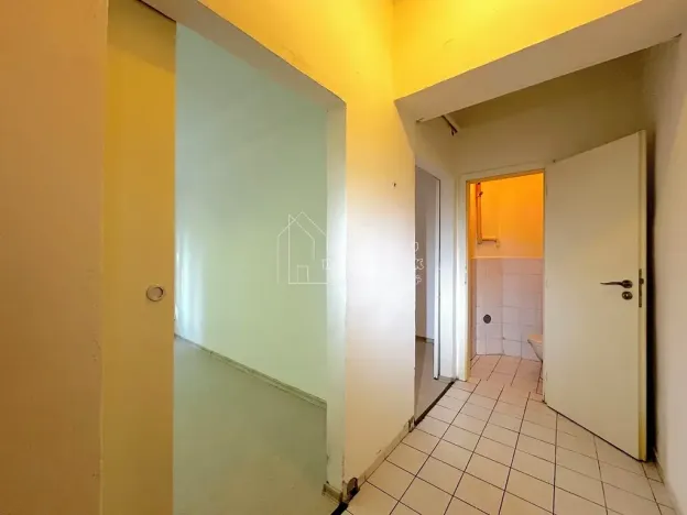 Pronájem bytu 2+kk, Praha - Žižkov, Jeseniova, 40 m2