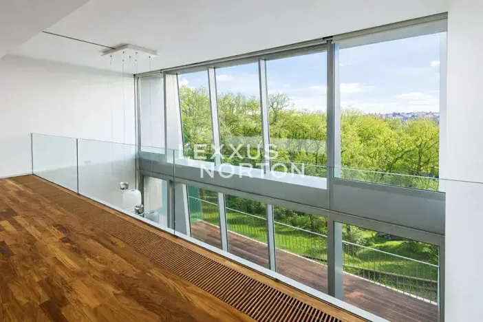 Pronájem bytu 6+kk a větší, Praha - Smíchov, Na Hřebenkách, 297 m2