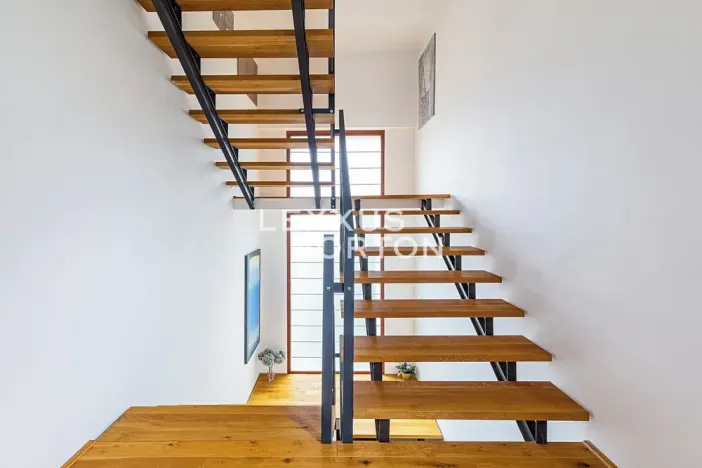 Prodej rodinného domu, Praha - Břevnov, U páté baterie, 278 m2