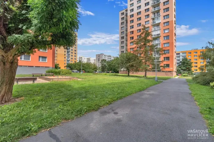 Pronájem bytu 2+kk, Pardubice, Bartoňova, 41 m2