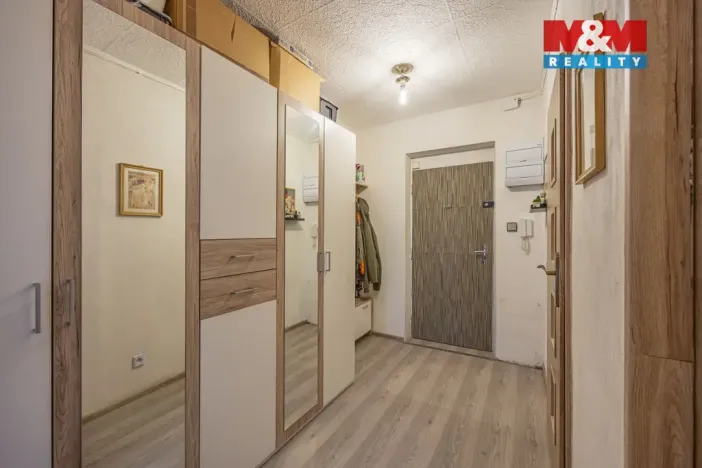 Prodej bytu 2+kk, Praha - Košíře, Zahradníčkova, 47 m2