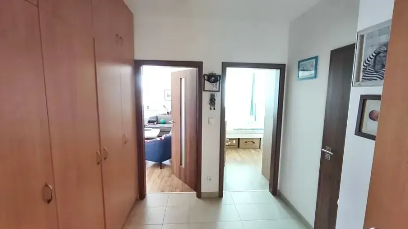 Pronájem bytu 2+kk, Praha - Kolovraty, K Říčanům, 49 m2