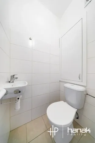 Pronájem bytu 3+1, Olomouc, Nešporova, 60 m2