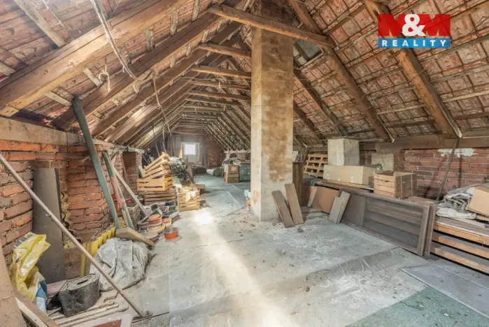 Prodej rodinného domu, Jeneč, Nouzov, 214 m2