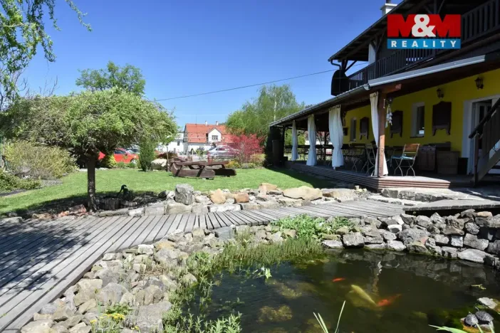 Prodej restaurace, Hukvaldy, 530 m2