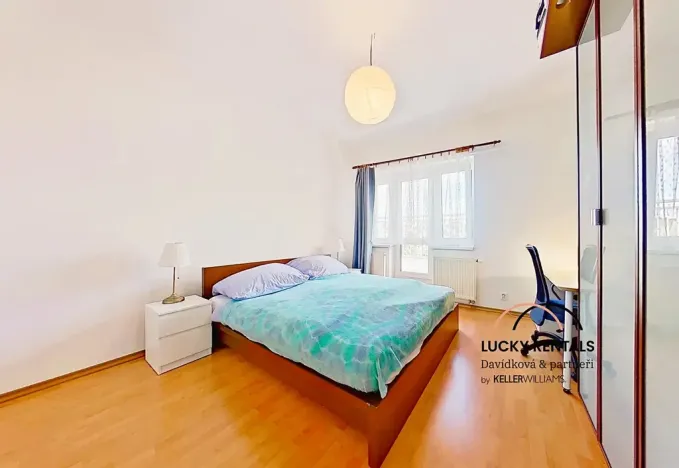 Pronájem bytu 2+kk, Praha - Žižkov, Hartigova, 40 m2