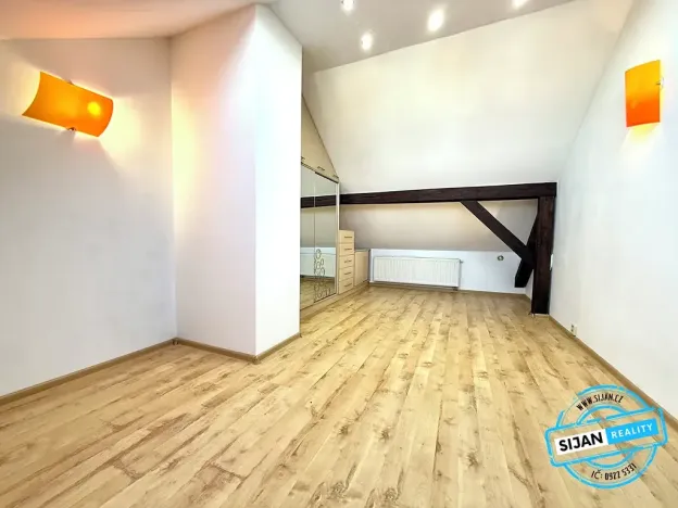 Prodej bytu 3+kk, Krnov, Pivovarská, 120 m2