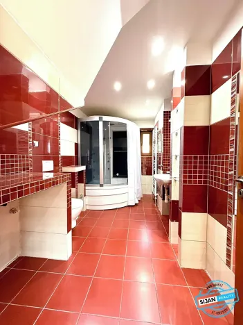 Prodej bytu 3+kk, Krnov, Pivovarská, 120 m2