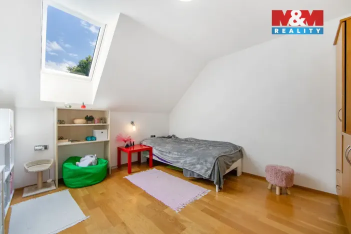 Prodej rodinného domu, Cheznovice, 227 m2