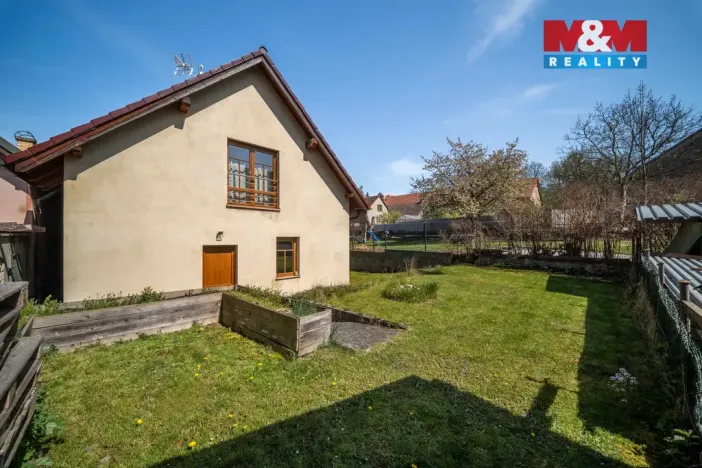 Prodej rodinného domu, Cheznovice, 227 m2