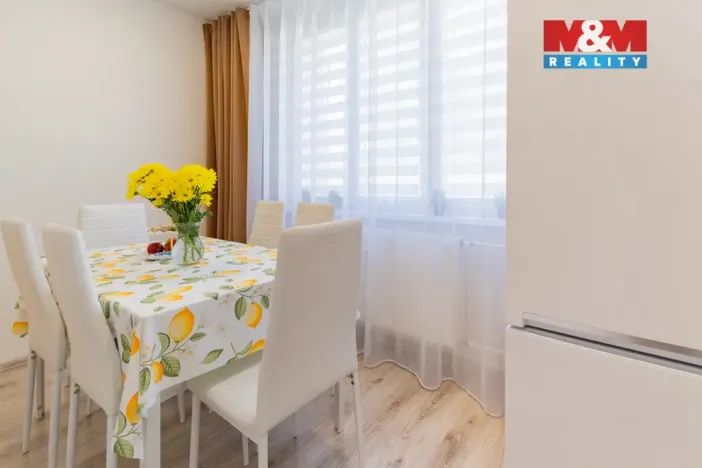 Prodej bytu 2+1, Hranice, U pošty, 61 m2