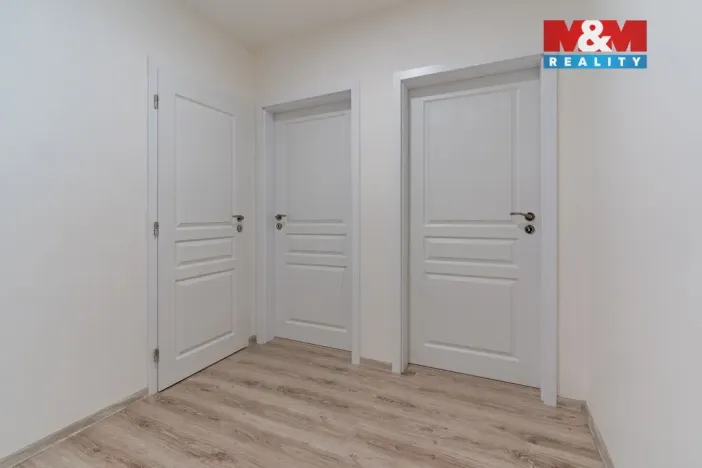 Prodej bytu 2+1, Hranice, U pošty, 61 m2