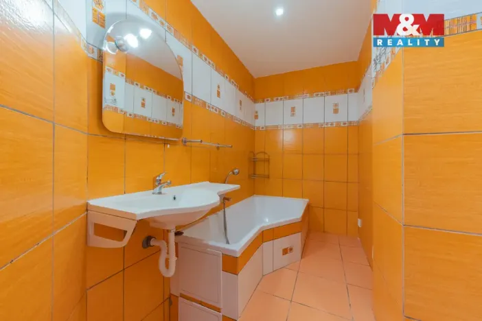 Prodej bytu 3+1, Sokolov, Mánesova, 63 m2