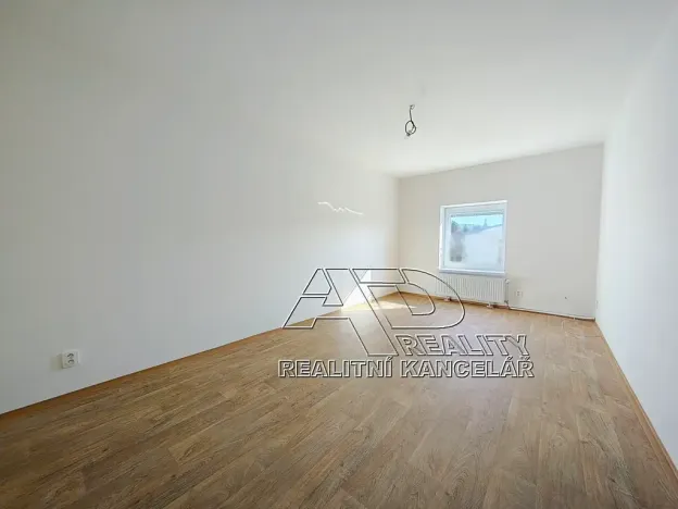 Pronájem bytu 2+kk, České Budějovice, 44 m2