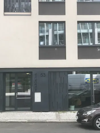 Pronájem garáže, Praha, Holečkova, 16 m2