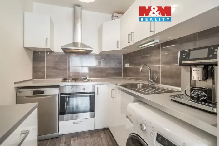 Pronájem bytu 2+kk, Kladno, Anglická, 40 m2